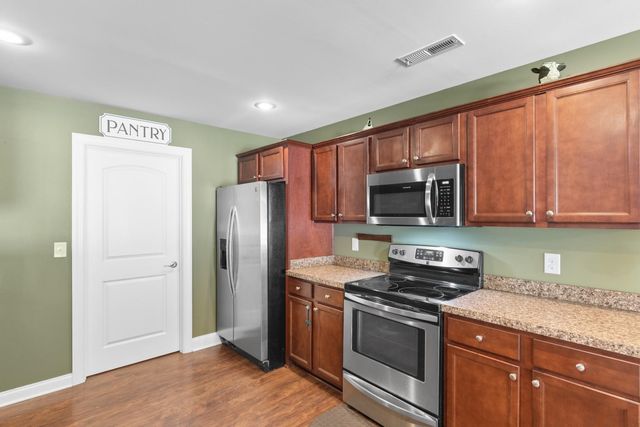 2804 Blue Belle Ln., Conway, SC 29527