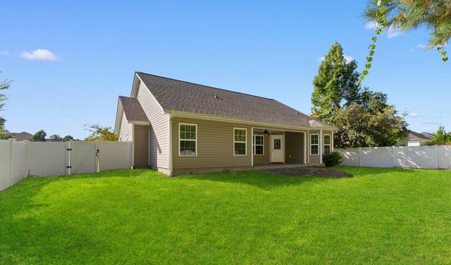 2804 Blue Belle Ln., Conway, SC 29527