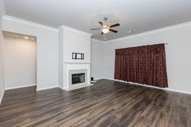 21272 W Grove Dr, Zachary, LA 70791