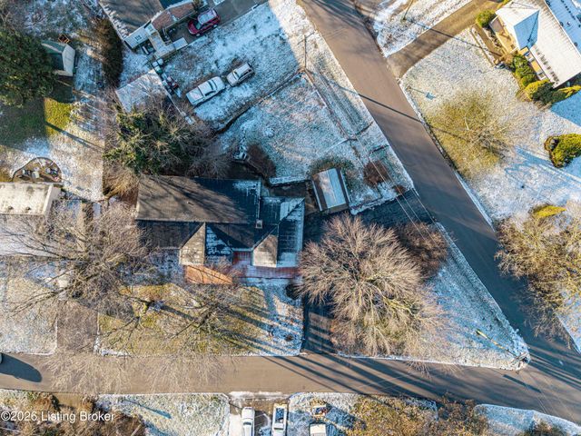 849 Bass Ln, Shelbyville, KY 40065