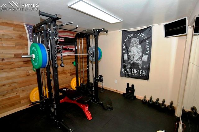 2310 Cooper Avenue, Colorado Springs, CO 80907