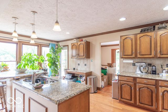 2280 Woodsway Drive, Greenwood, IN 46143