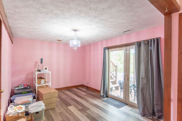 2280 Woodsway Drive, Greenwood, IN 46143