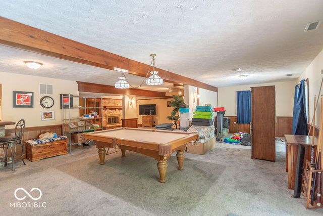 2280 Woodsway Drive, Greenwood, IN 46143