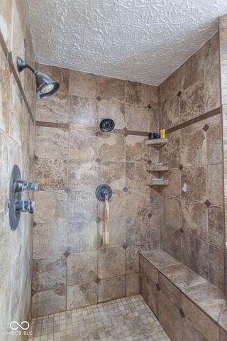 2280 Woodsway Drive, Greenwood, IN 46143