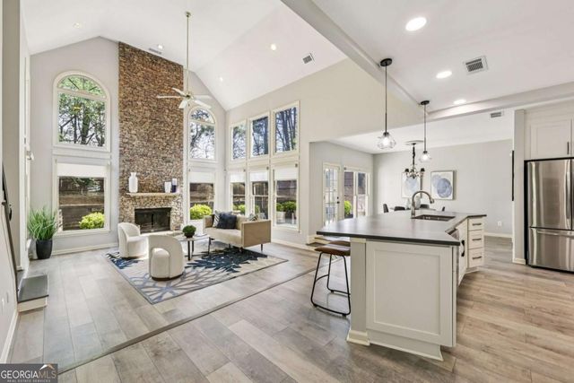 240 Fieldstone Path, Alpharetta, GA 30005