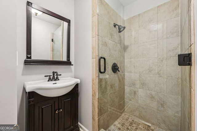 240 Fieldstone Path, Alpharetta, GA 30005