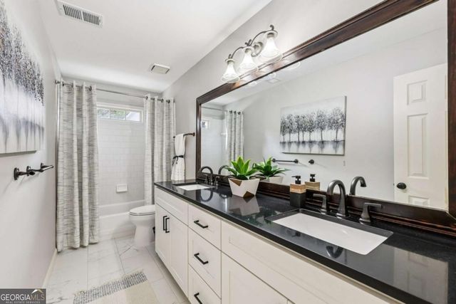 240 Fieldstone Path, Alpharetta, GA 30005