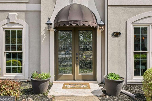 240 Fieldstone Path, Alpharetta, GA 30005