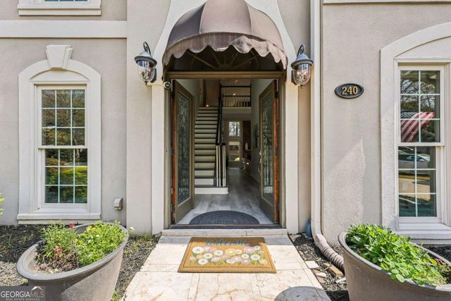 240 Fieldstone Path, Alpharetta, GA 30005