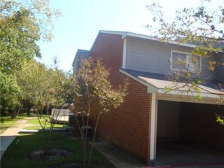 1501 Stallings 41, College Station, TX 77840