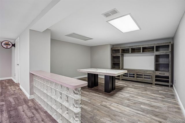 1781 S Shore Drive, Rochester Hills, MI 48307
