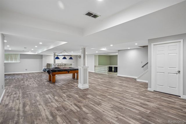 1781 S Shore Drive, Rochester Hills, MI 48307
