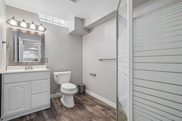 1781 S Shore Drive, Rochester Hills, MI 48307