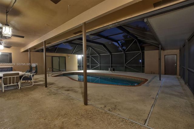 13680 SW 26th St, Davie, FL 33325