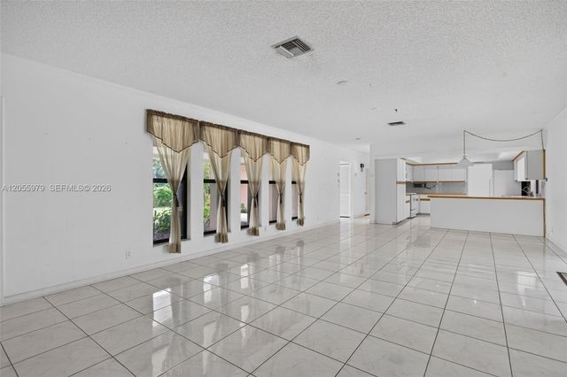 13680 SW 26th St, Davie, FL 33325