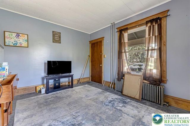 1434 Shimerville Road, Emmaus Boro, PA 18049