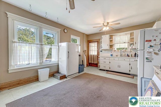 1434 Shimerville Road, Emmaus Boro, PA 18049