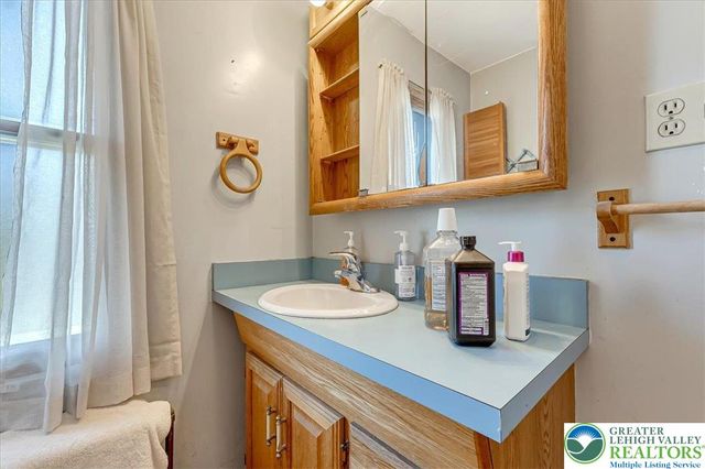 1434 Shimerville Road, Emmaus Boro, PA 18049