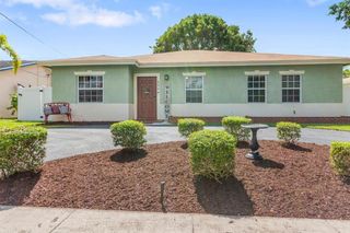 6570 NW 24th Ct, Margate, FL 33063