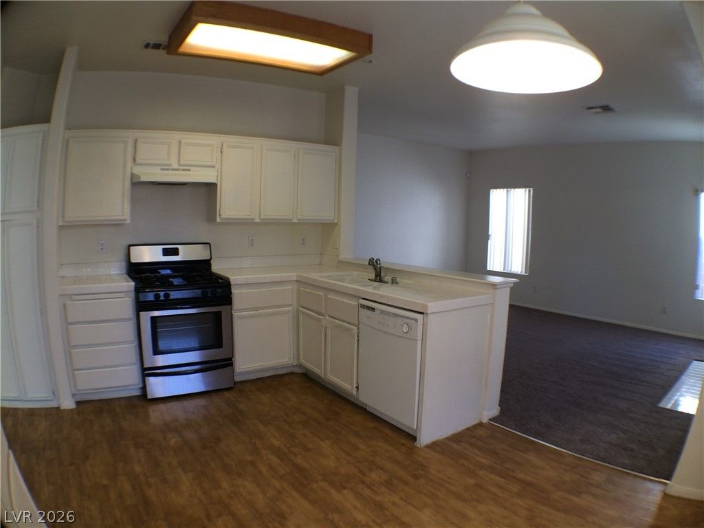 6079 AUTUMN ROSE Way -, Las Vegas, NV 89142