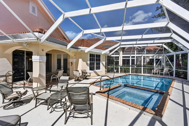 402 Eagleton Cove Way, Palm Beach Gardens, FL 33418