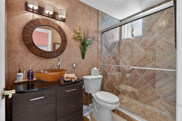 402 Eagleton Cove Way, Palm Beach Gardens, FL 33418