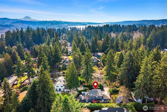 2234 108th Avenue SE, Bellevue, WA 98004