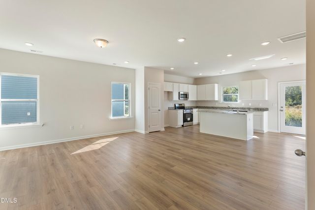 220 Courtside Drive, Dunn, NC 28334