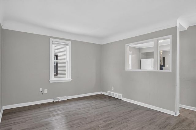 1778 Reo Avenue, Lincoln Park, MI 48146