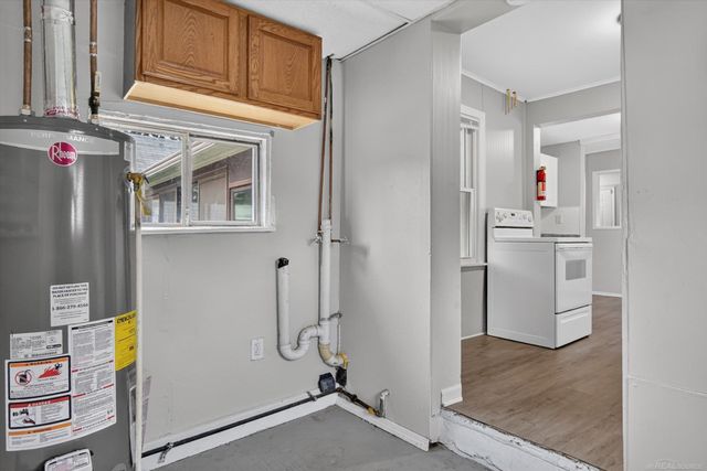 1778 Reo Avenue, Lincoln Park, MI 48146
