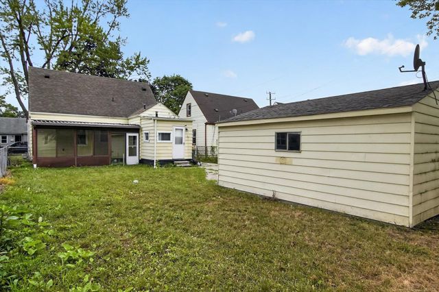 1778 Reo Avenue, Lincoln Park, MI 48146