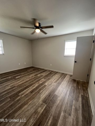 118 Clarence Drive, Gulfport, MS 39503