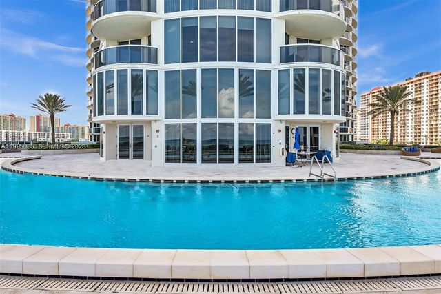 17201 Collins Ave 2804, Sunny Isles Beach, FL 33160