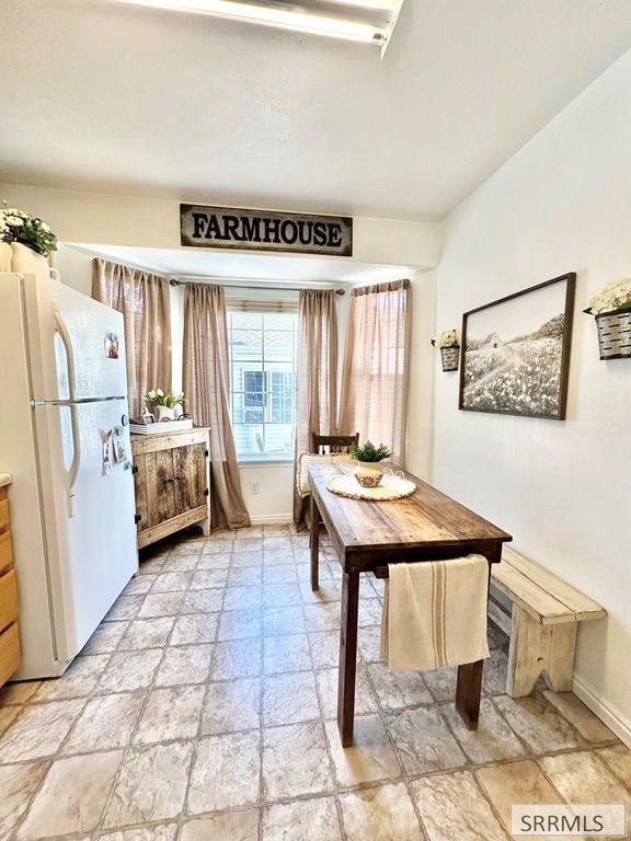 Image 15 of property listing at 880 Liberty Lane, Rexburg, ID 83440