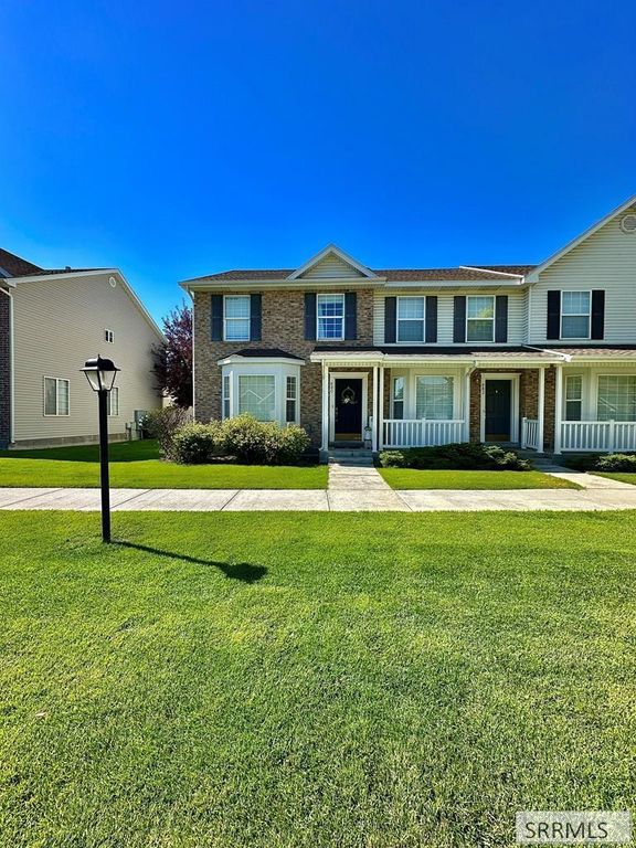 Image 2 of property listing at 880 Liberty Lane, Rexburg, ID 83440