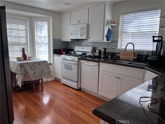 19849 Collins, Canyon Country, CA 91351