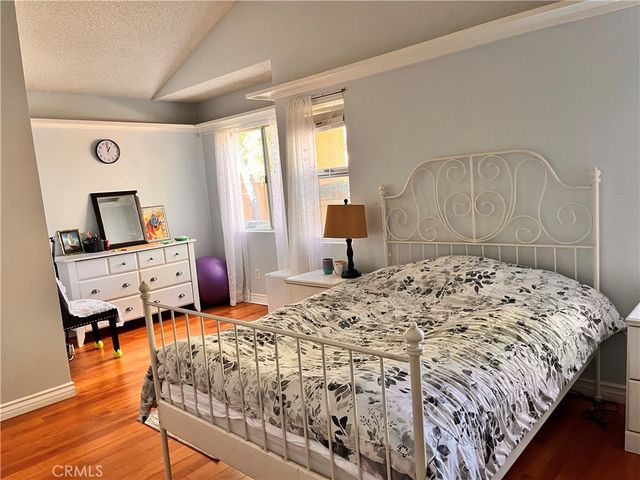 19849 Collins, Canyon Country, CA 91351
