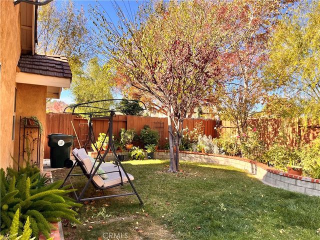 19849 Collins, Canyon Country, CA 91351