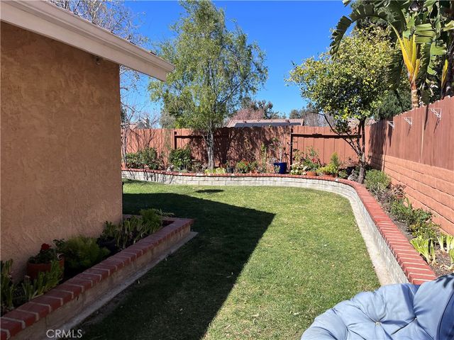 19849 Collins, Canyon Country, CA 91351