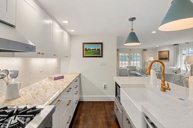 21 Branch Street, Boston, MA 02108
