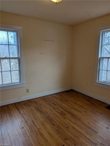 165 Harris Avenue, Elkin, NC 28621