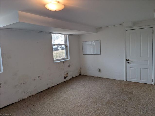 165 Harris Avenue, Elkin, NC 28621