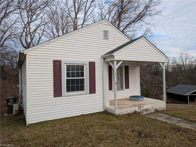 165 Harris Avenue, Elkin, NC 28621