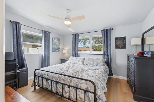 4643 BROOKSDALE DRIVE, Sarasota, FL 34232