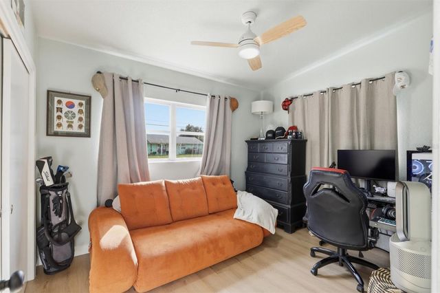 4643 BROOKSDALE DRIVE, Sarasota, FL 34232