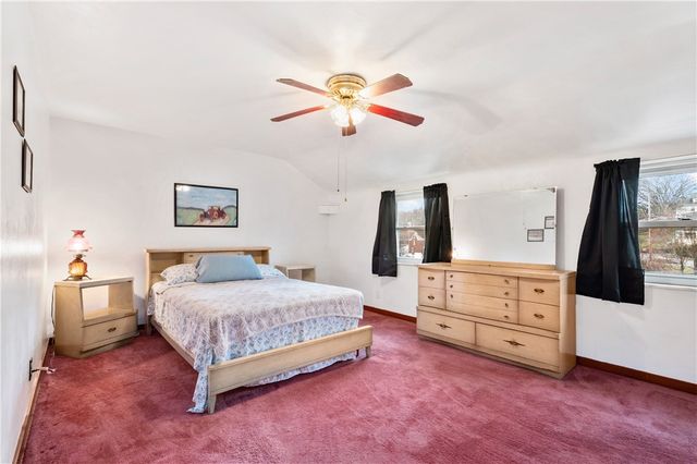 2520 Starkamp Street, Brookline, PA 15226