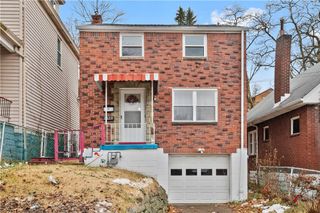 2520 Starkamp Street, Brookline, PA 15226