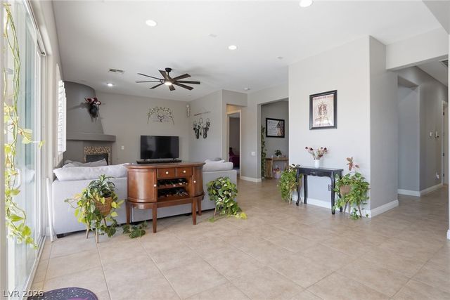 3917 Cackling Goose Drive, North Las Vegas, NV 89084