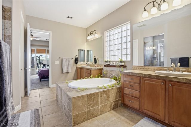 3917 Cackling Goose Drive, North Las Vegas, NV 89084